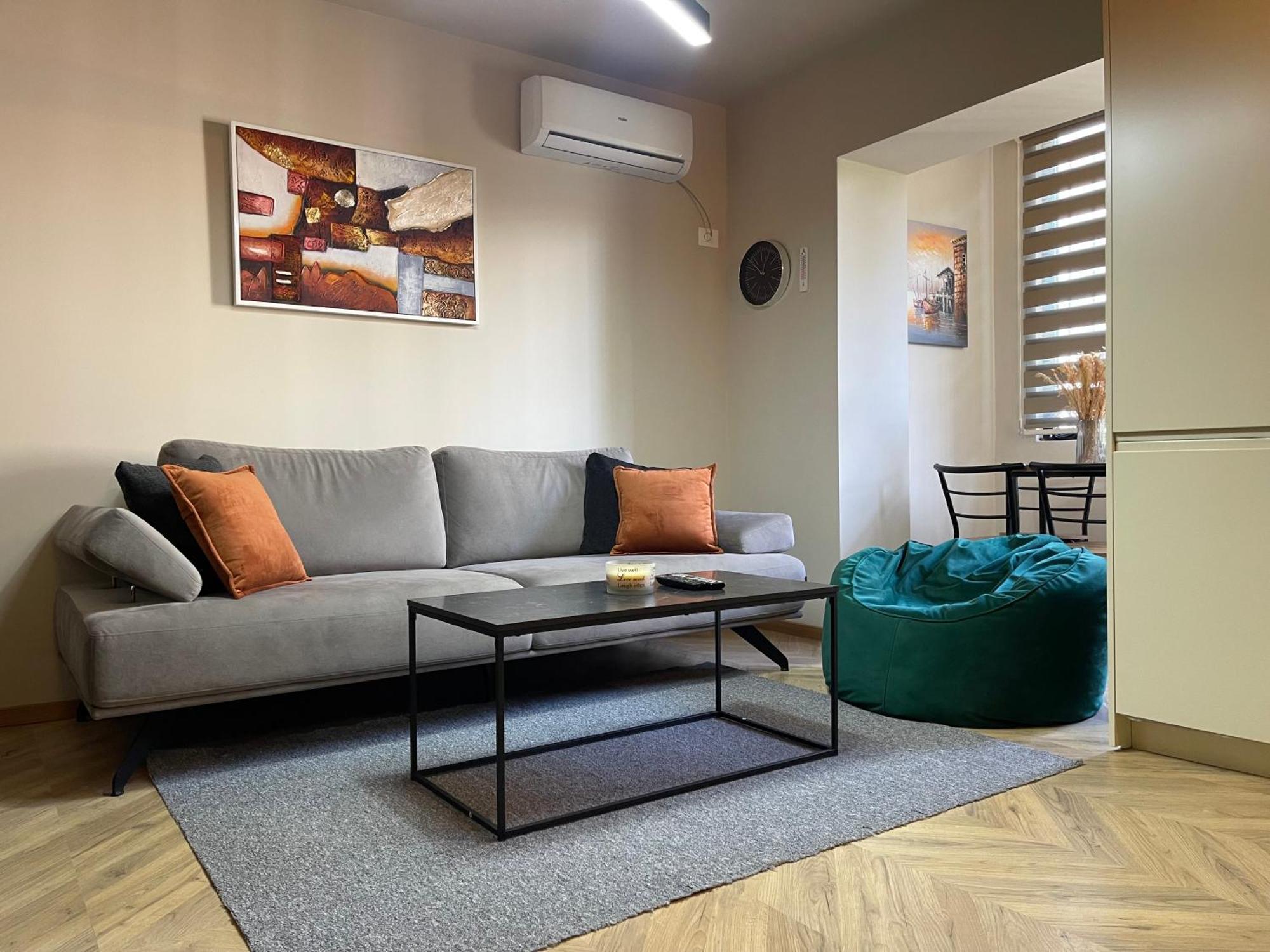 Dea'S Apartment: Hidden Gem Tirana Kültér fotó